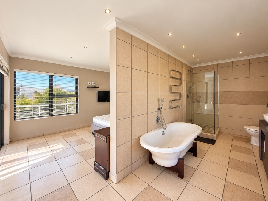 To Let 3 Bedroom Property for Rent in Myburgh Park Western Cape